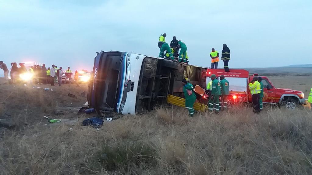 5 dead in KZN bus accident