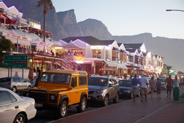 Man seriously injured after falling 10 metres off a wall in Camps Bay