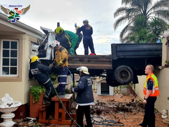 truck crashes into house