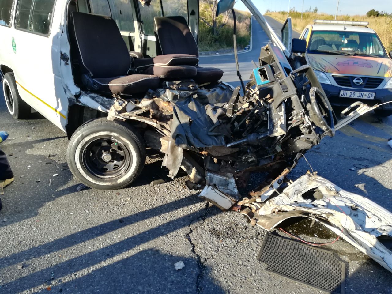 One injured in taxi vs truck Accident
