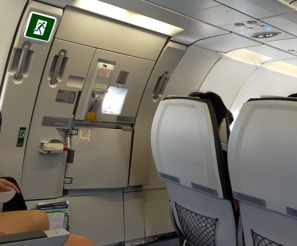 Chaos as passenger opens airplane emergency door, says he thought it was toilet
