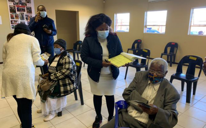 Joy and relief as elderly in Krugersdorp get COVID-19 vaccine jabs