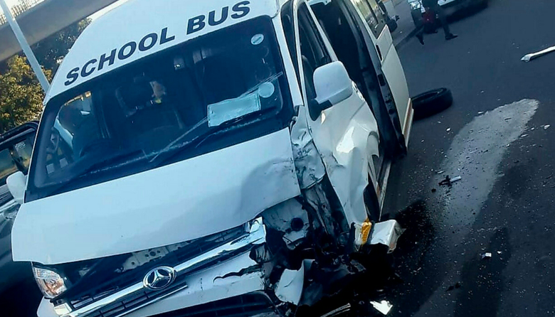 Schoolchildren injured in Durban taxi crash