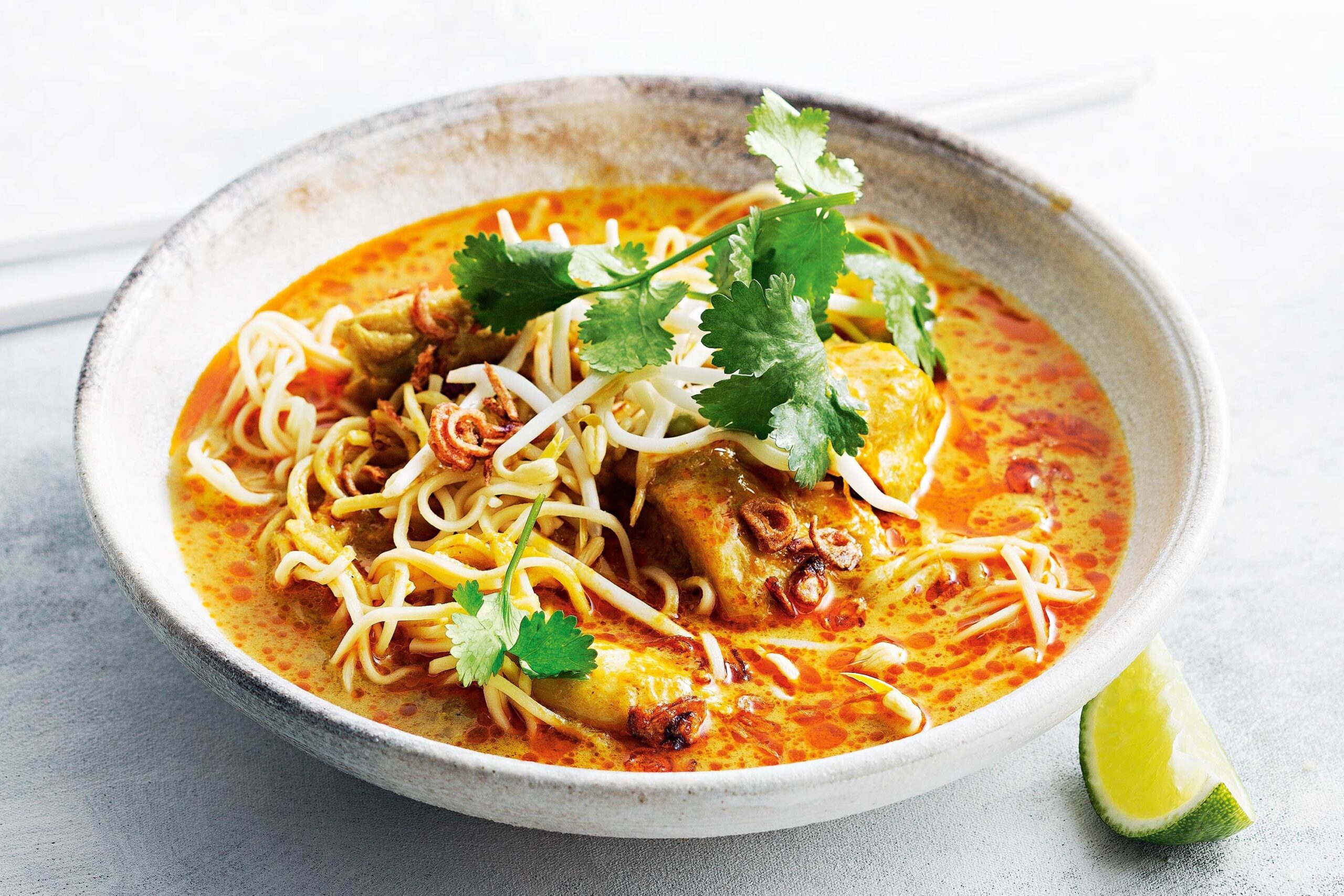 Thai chicken and noodle curry recipe