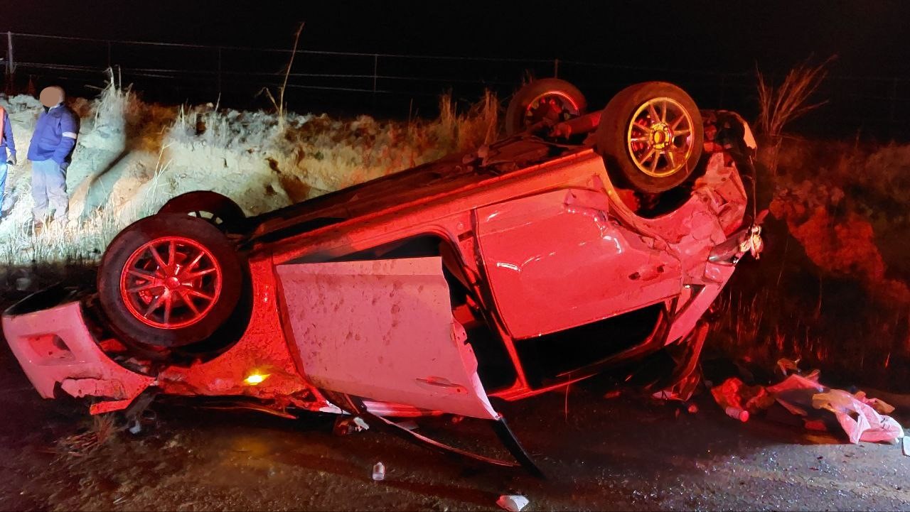 One dead, six others injured in R103 roll-over