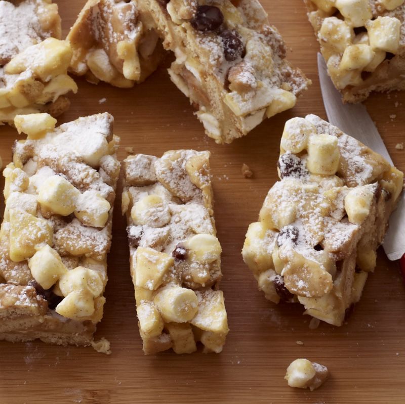 Apple and white chocolate rocky road