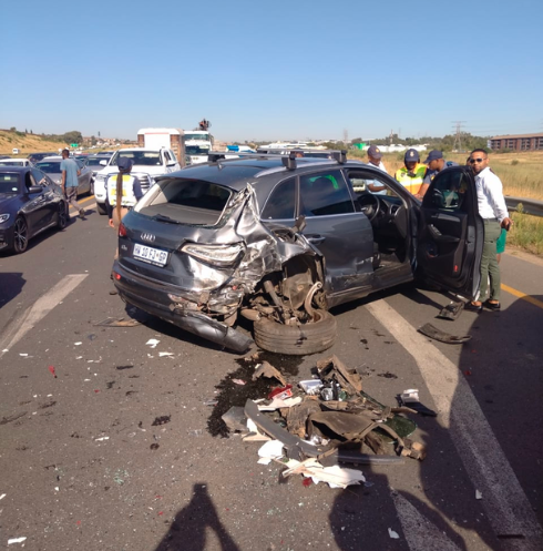 24 people injured as truck ploughs into 18 vehicles in Tshwane