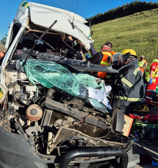 2 killed after truck collides with ambulance transporting cancer patients for treatment on KZN’s N3 highway