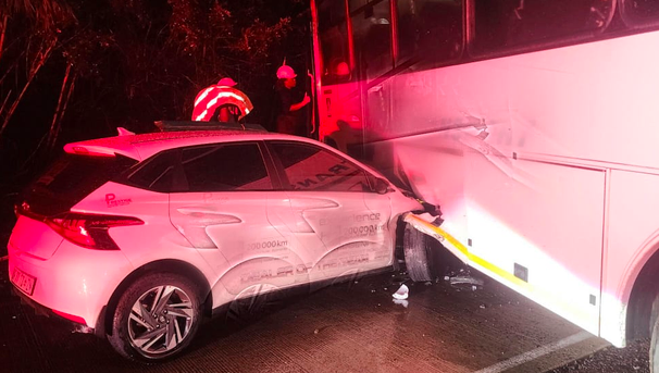 3 injured in multiple vehicle crash on Durban’s M7 highway