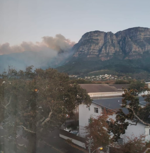 Kirstenbosch Botanical Gardens closed after lightning strikes spark fires on Cape mountains